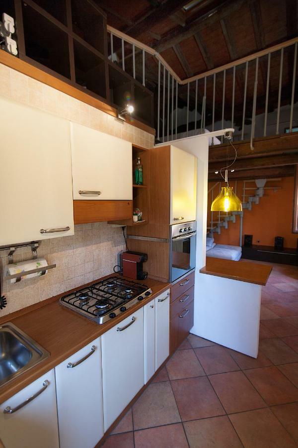 Casa Vacanza Angelo แฟร์รารา ภายนอก รูปภาพ