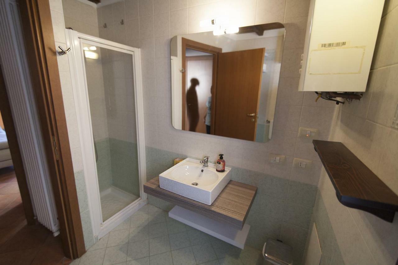 Casa Vacanza Angelo แฟร์รารา ภายนอก รูปภาพ